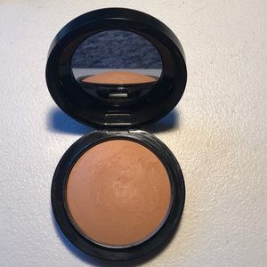MAC Bronzer - Mineralize Give Me Sun